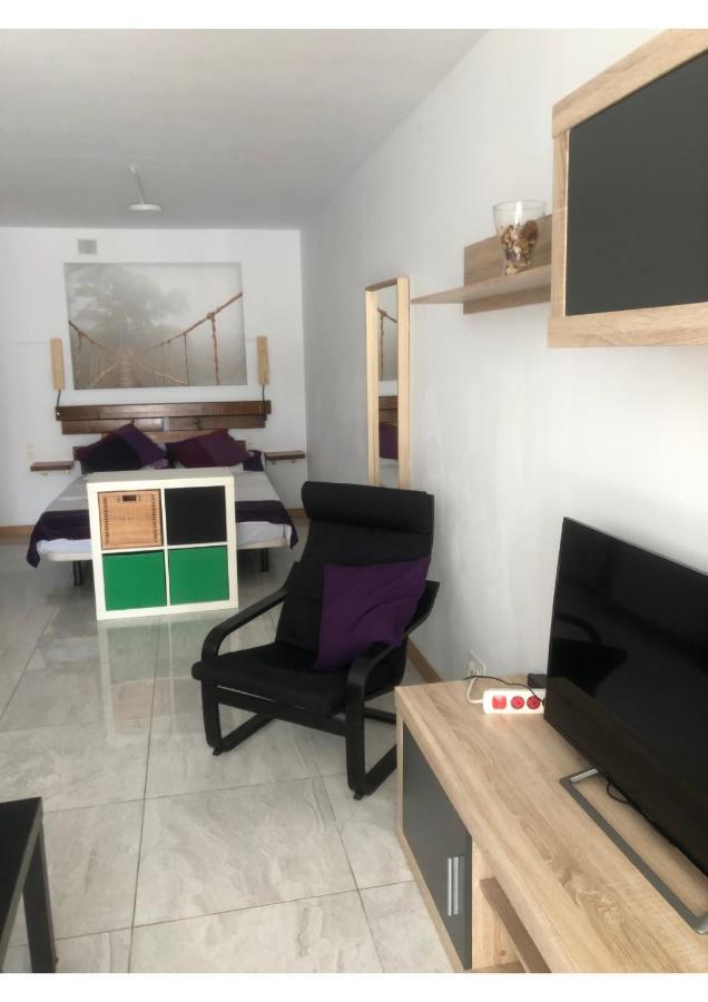 Torremolinos, Bonito Apartamento Studio La Carihuelaアパートメント エクステリア 写真
