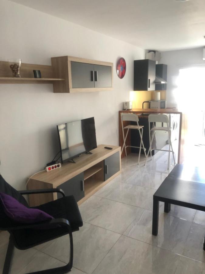 Torremolinos, Bonito Apartamento Studio La Carihuelaアパートメント エクステリア 写真