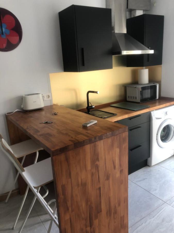 Torremolinos, Bonito Apartamento Studio La Carihuelaアパートメント エクステリア 写真